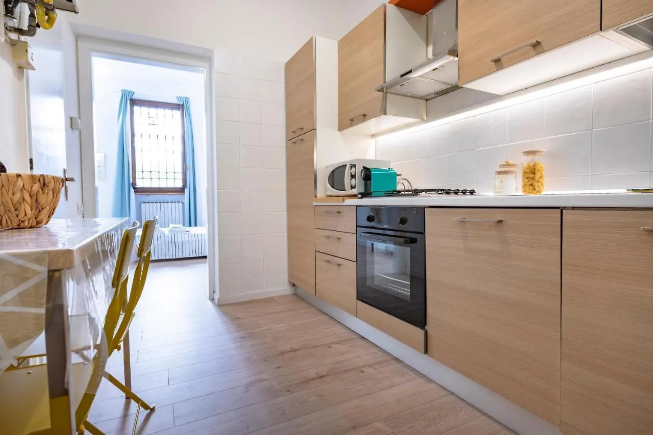 Cozy Apartment In Monza City Center